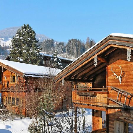 Chalets Almdorf Zillertal, Fügen Exterior foto